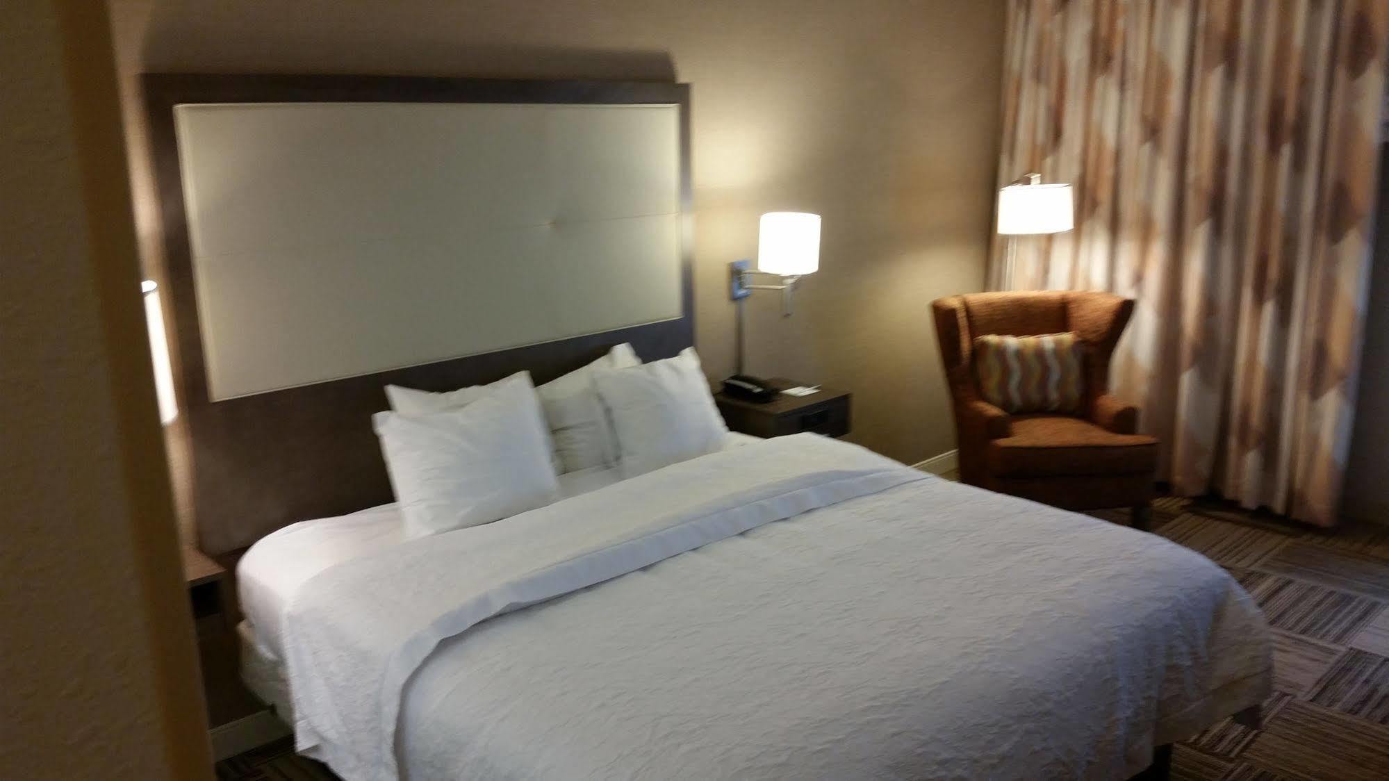 Hampton Inn Commerce Exterior foto